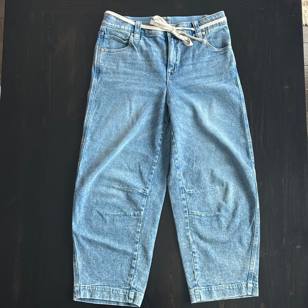 Light Blue Barrel Denim Jeans with White Tie